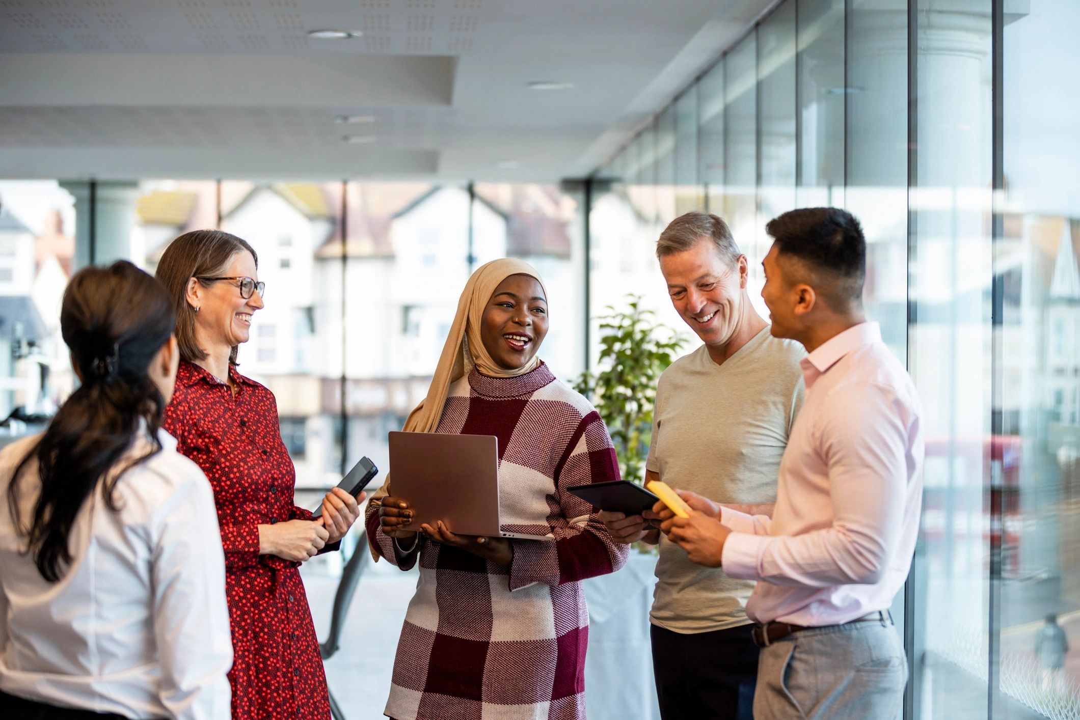 Technology leaders in discussion at a professional business event
